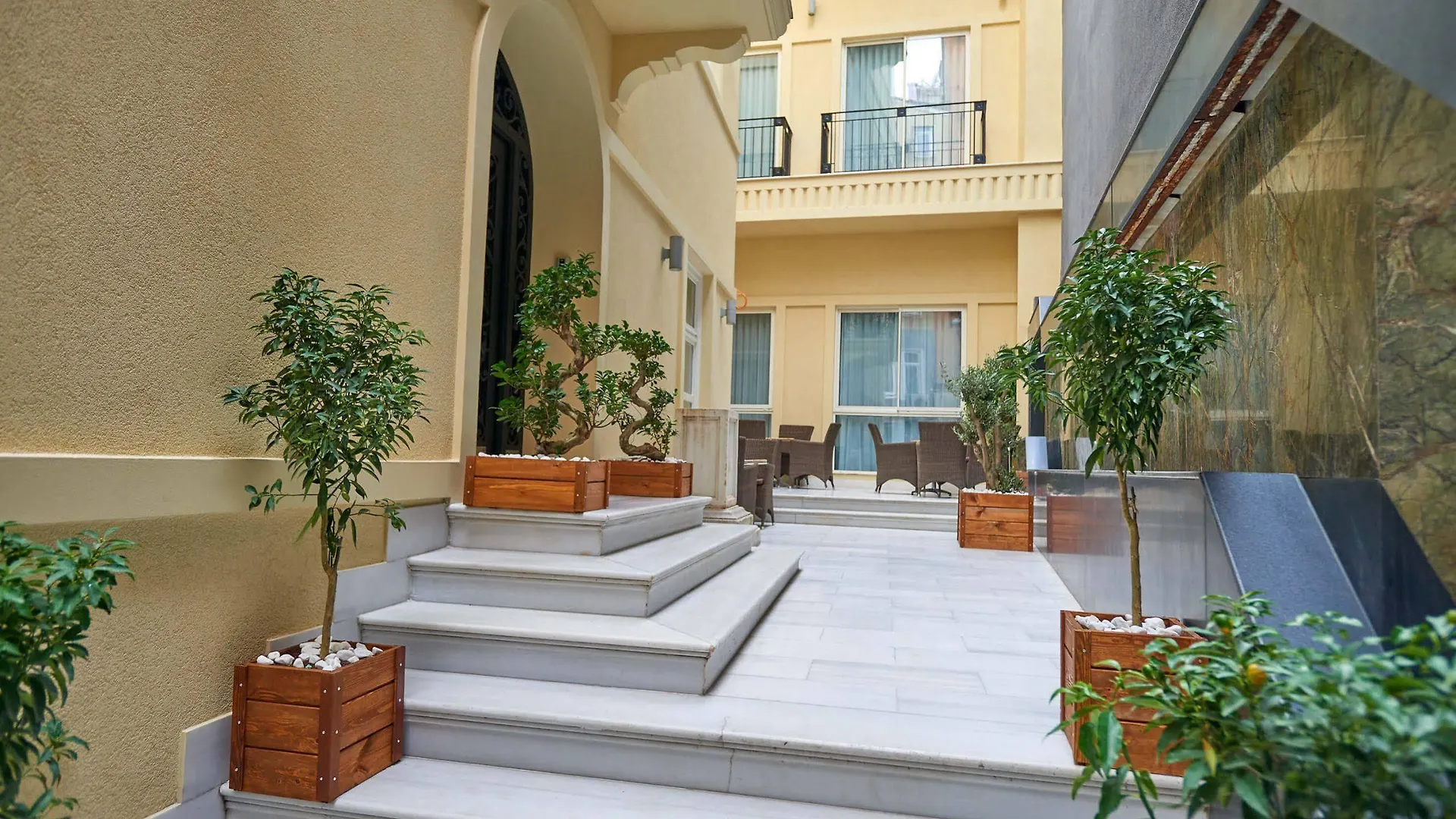Akka Suites Taksim-Special Class Istanbul Hotel
