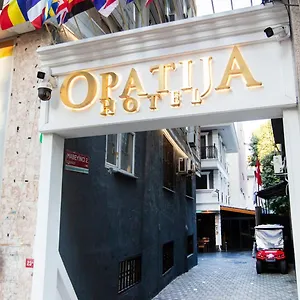 Hotel Opatija, Provincia di Istanbul